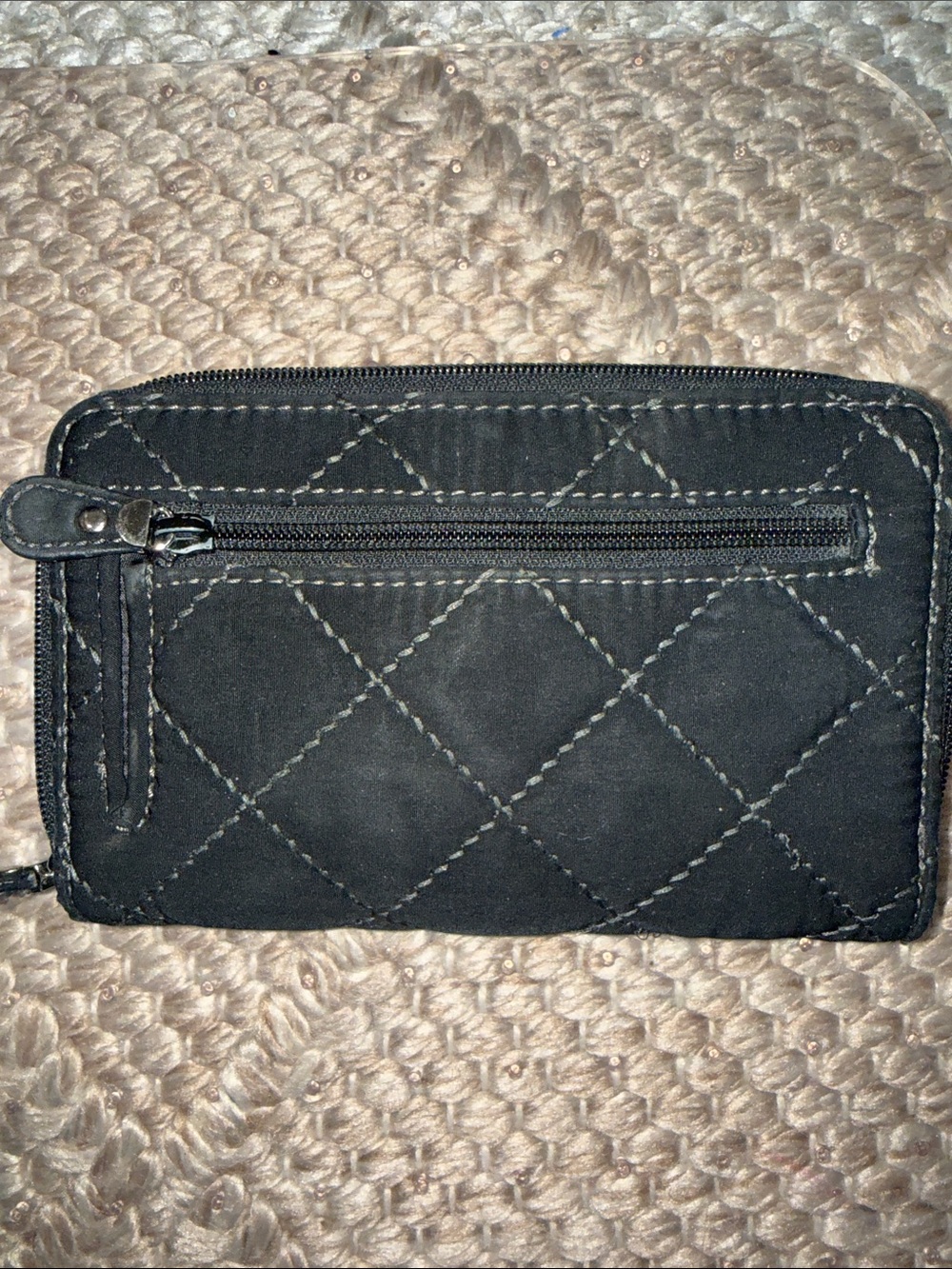 Vera Bradley Quilted Black Women's Zip Wallet with Turn-Lock Closure - Picture 2 of 4